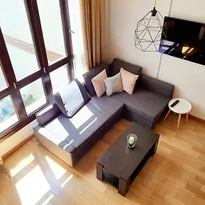 https://marinac33-precioso-apartamento-con-piscina-en-el-centro.es-andalucia.com